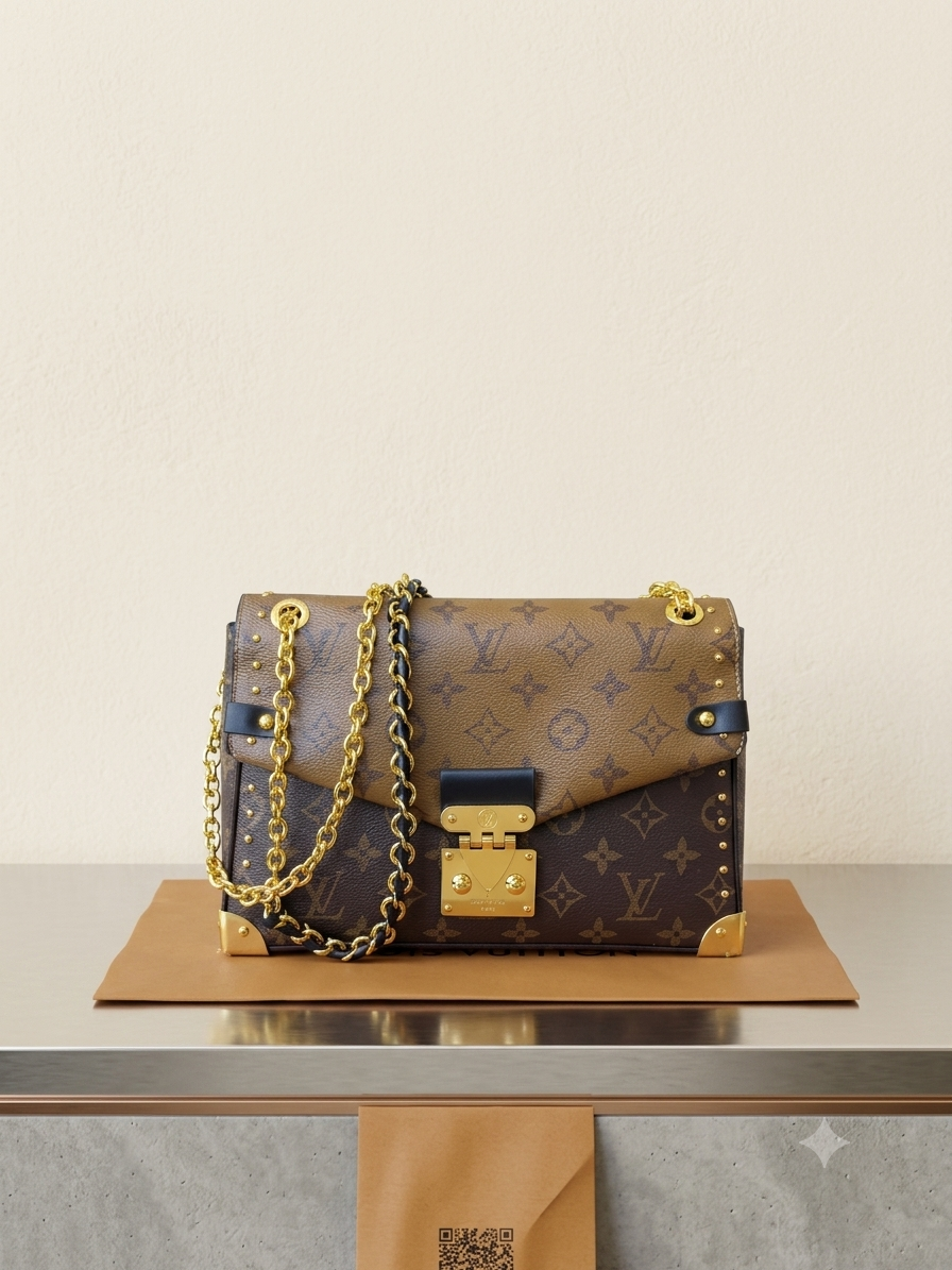 LV Trunkie